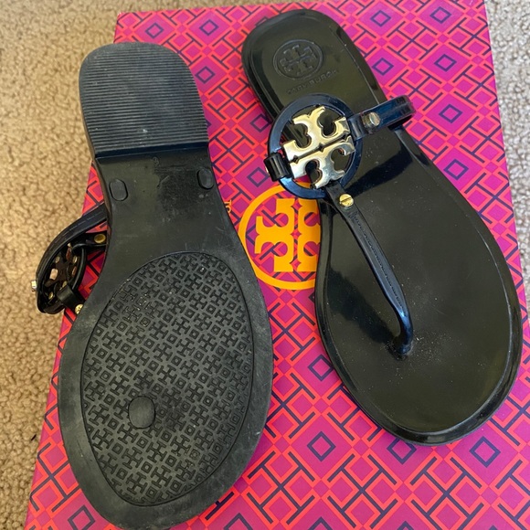 Sandals - Picture 3 of 3